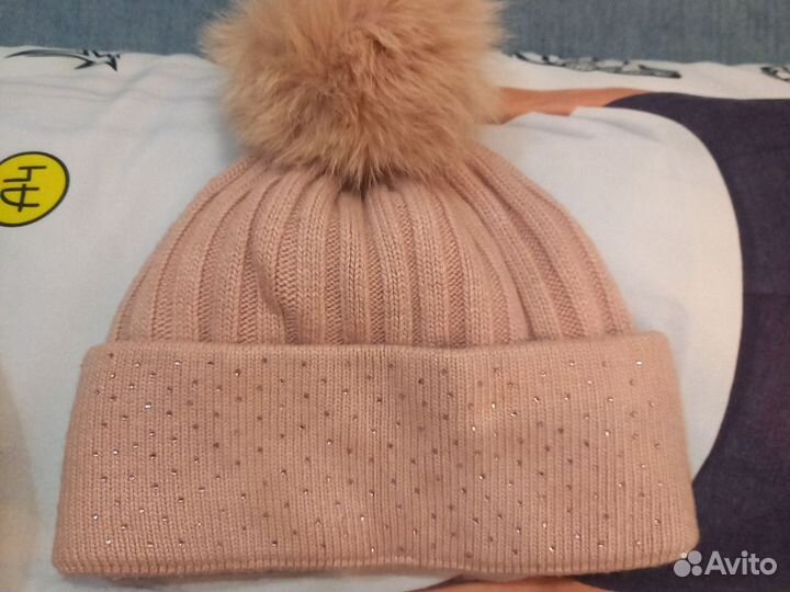 Шапка вязанная женская