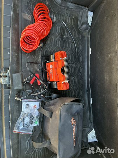 Компрессор автомобильный Агрессор 75 литров