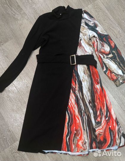 Продам платье