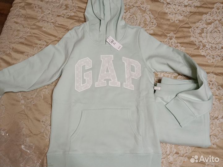 Костюм GAP оригинал 158 размер новый