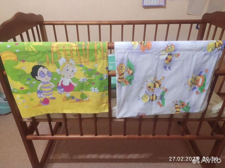 Детская кроватка