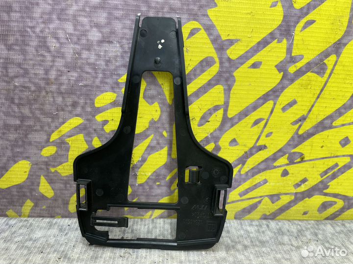 Кронштейн крепления зеркала салона Без Д/Д Astra J