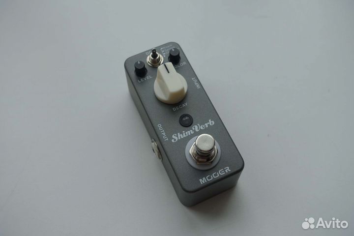 Гитарная педаль ревер reverb Mooer ShimVerb
