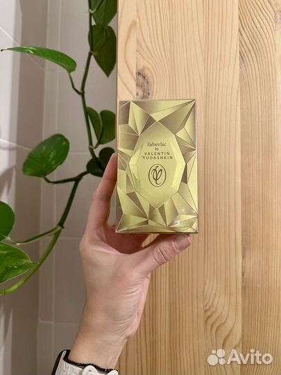 Faberlic Valentin Yudashkin Gold 65 ml