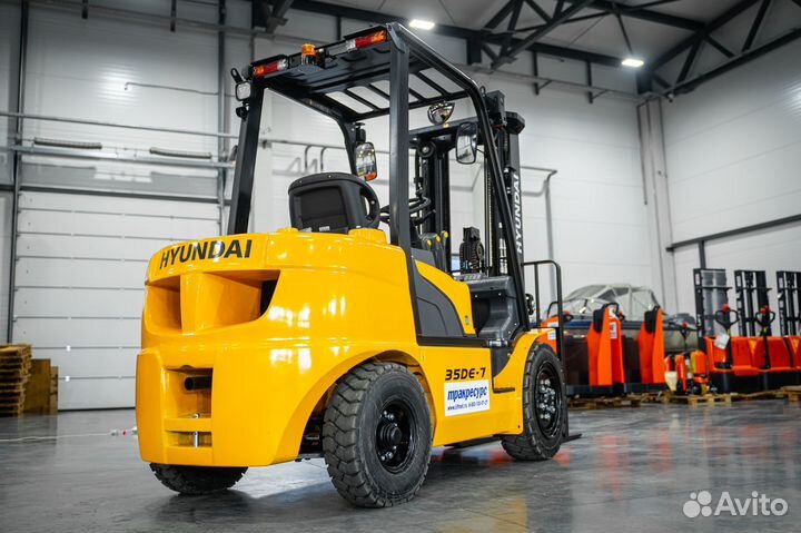 Вилочный погрузчик Hyundai 35DE-7, 2024