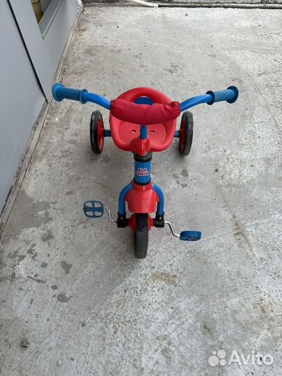 Детский трехколесный велосипед