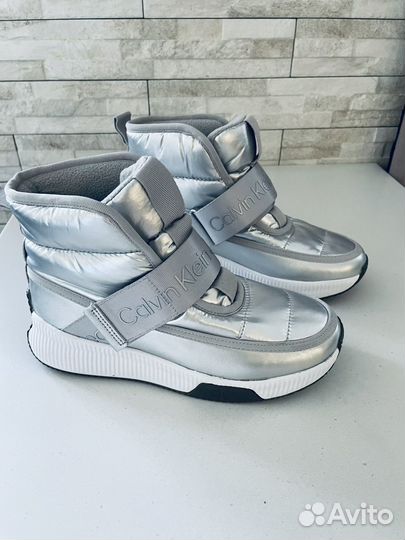 Ботинки Calvin Klein (новые,оригинал )