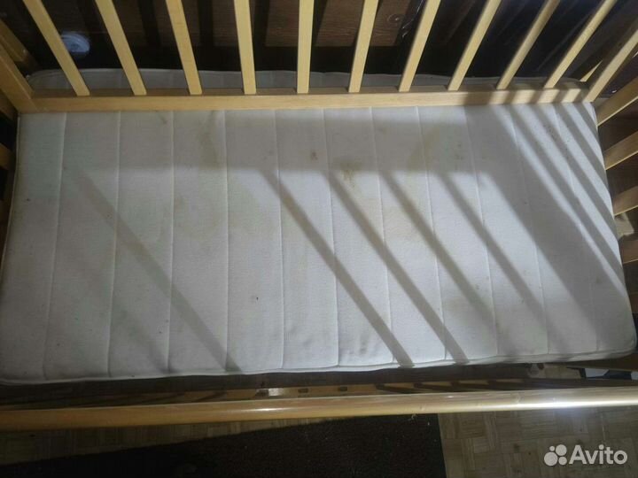 Детская кроватка