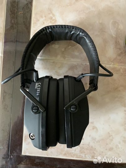 Активные наушники zohan