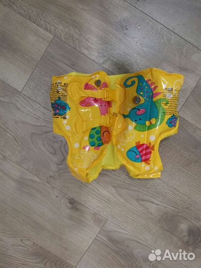 Жилет для плавания детский