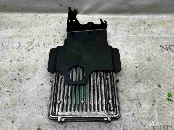 Блок управления двигателем Land Rover Range Rover