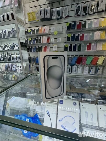 iPhone 15, 128 ГБ