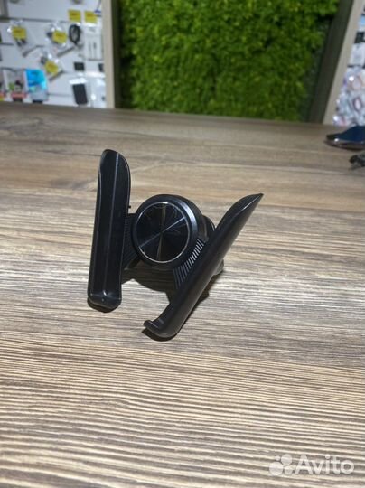 Держатель автомобильный механический