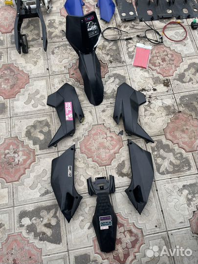 Пластик на питбайк YCF