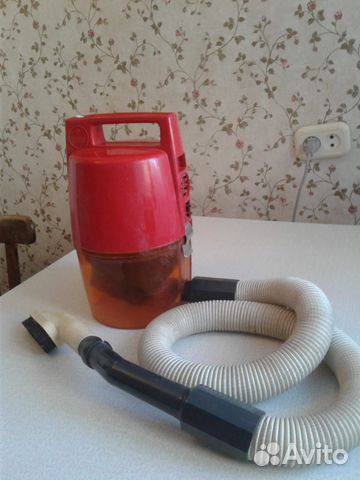 Ручной пылесос шмель