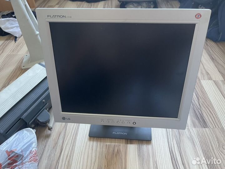 Монитор LG
