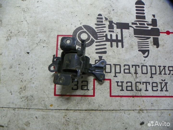 Опора двигателя левая Peugeot 4007 I (2007—2012)