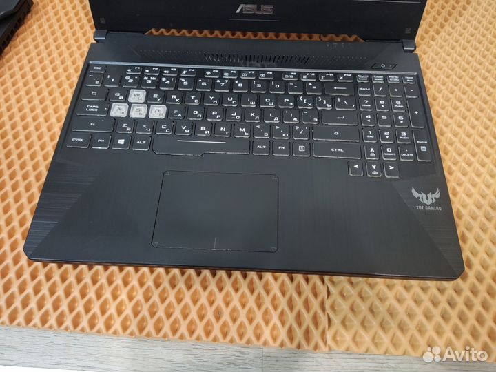 Asus TUF gaming Ryzen7/gtx1650/8/512ssd