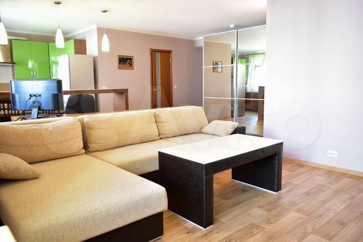 2-к. квартира, 64 м², 6/10 эт.