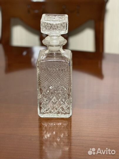 Графин хрустальный