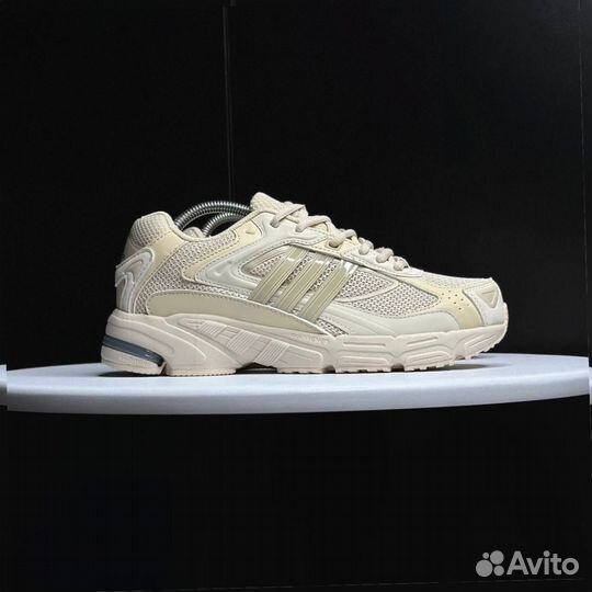 Кроссовки Adidas Response CL beige