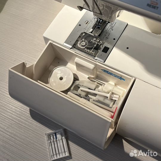 Швейная машина Janome My Excel 18W