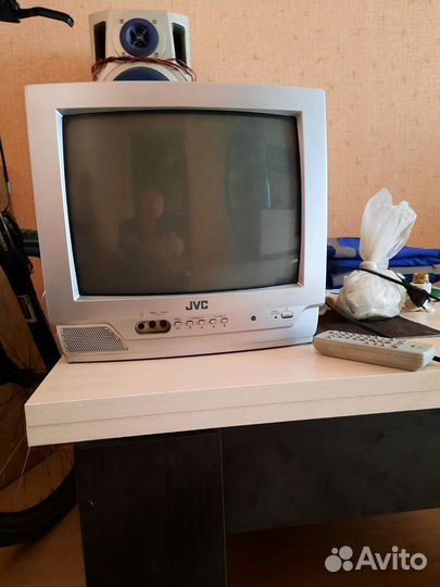 Телевизор