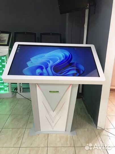 Сенсорный интерактивный стол 43