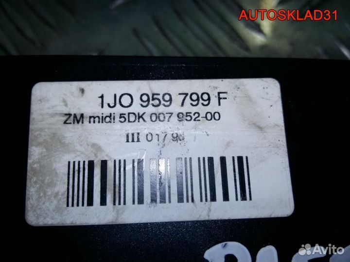 Блок комфорта Volkswagen Passat B5 1J0959799F