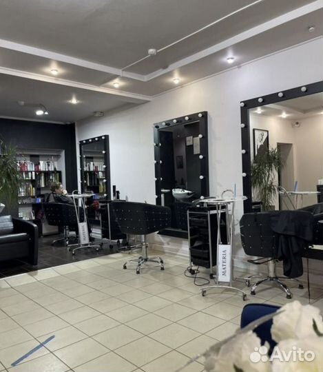 Администратор салона красоты