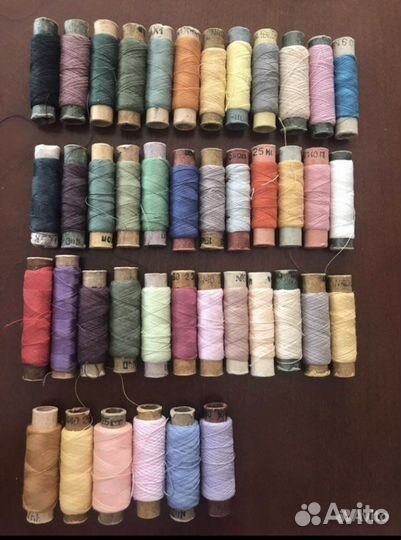 Ткань, подклад, лента, кружево, нитки винтажные