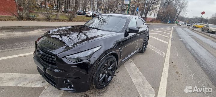 Infiniti QX70 3.0 AT, 2015, 210 000 км