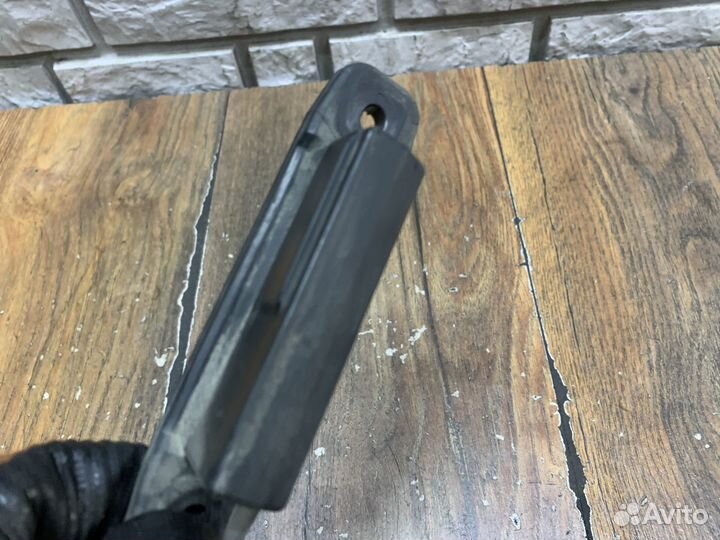 Toyota camry V50 Кнопка открывания багажника