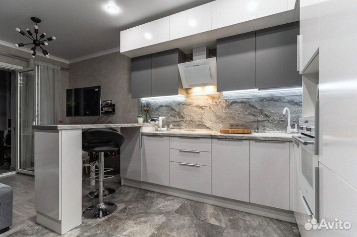 Бюджетный Кухонный гарнитур в наличии