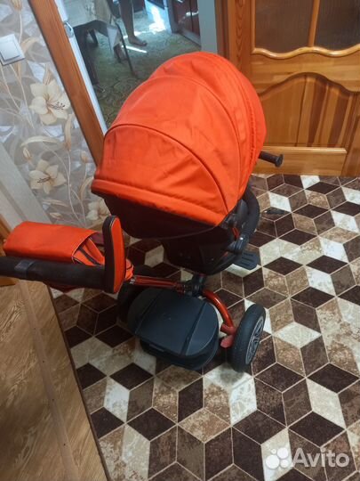 Детский трехколесный велосипед коляска