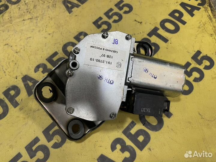 Моторчик стеклоочистителя задний LADA Priora