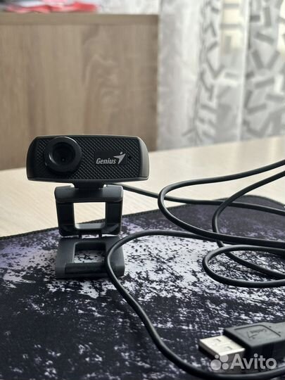 Веб-камера Genius