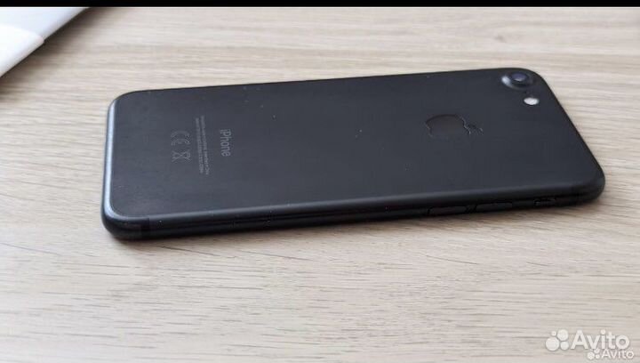 iPhone 7, 128 ГБ