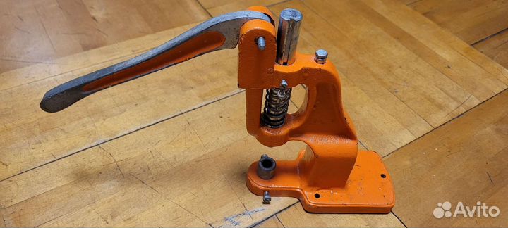 Пресс проф cetinkaya makina с насадками д/кнопок