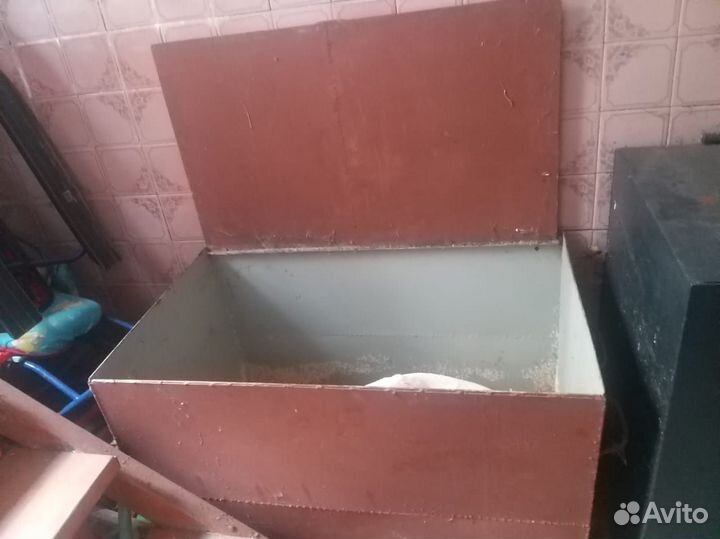 Железный ящик