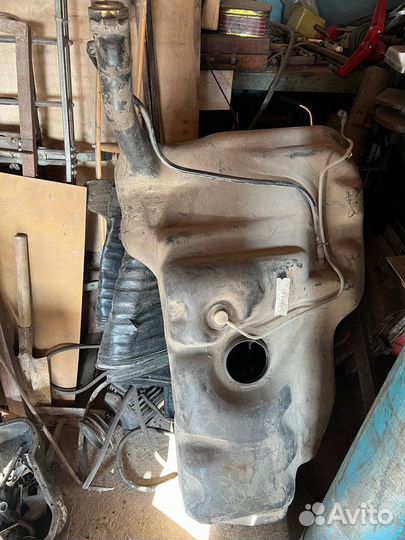 Бак для дизельного топлива Volkswagen T4