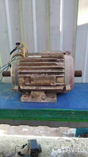 Электро мотор 1,5 квт 1400 об