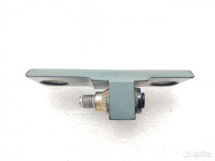 Петля двери задняя правая Bmw 5-Series E60 2.5