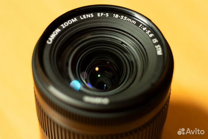 Canon EF-S 18-55mm f/4-5.6 IS STM