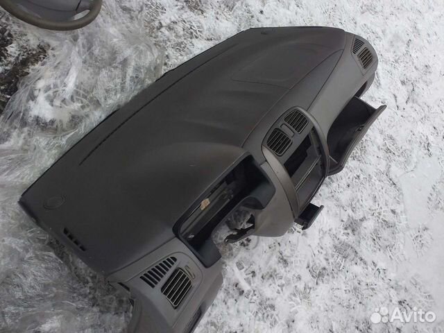 Mazda Primacy торпеда в сборе решётки, бардачок