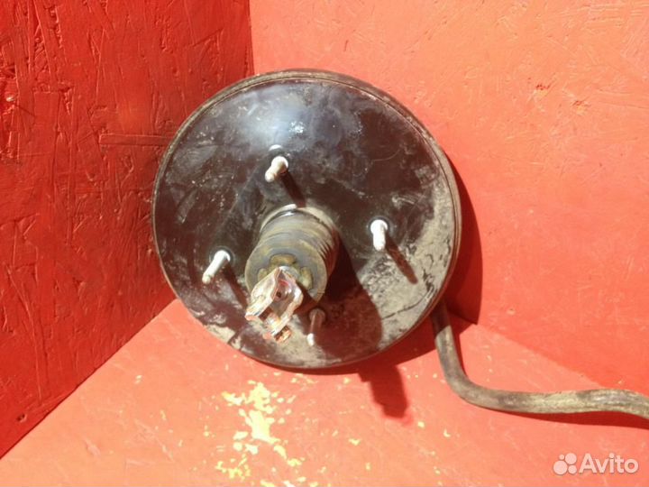 Вакуумный усилитель Джили Эмгранд