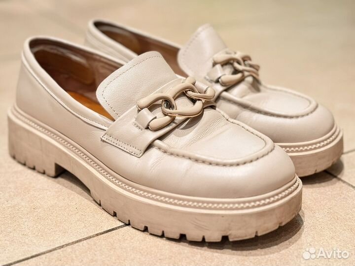 Лоферы женские 38 размер