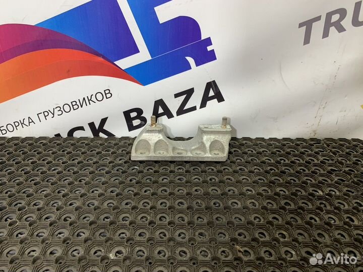 Кронштейн топливного бака Scania 5-series