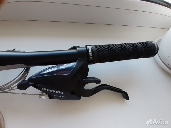 Велосипедный руль манетки shimano 3x8 с грипсами