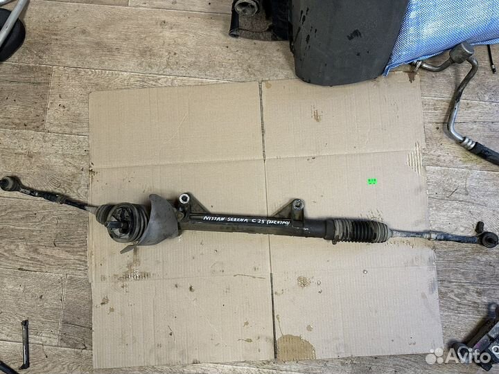 Рулевая рейка Nissan Serena c25